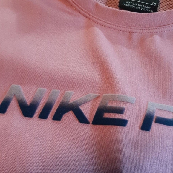 Nike Pro Crop Top - Picture 3 of 6